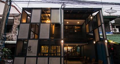 4Share Hostel - Adults Only