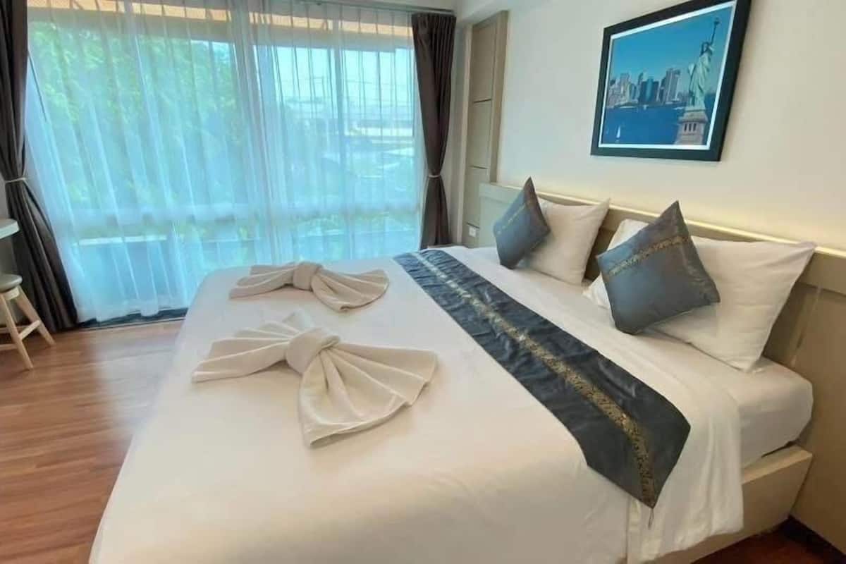 1 habitación y caja de seguridad en la habitación