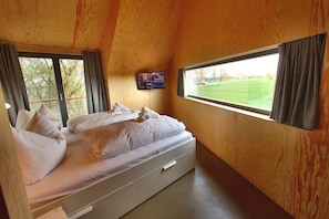 4 Schlafzimmer, Reisekinderbett, WLAN