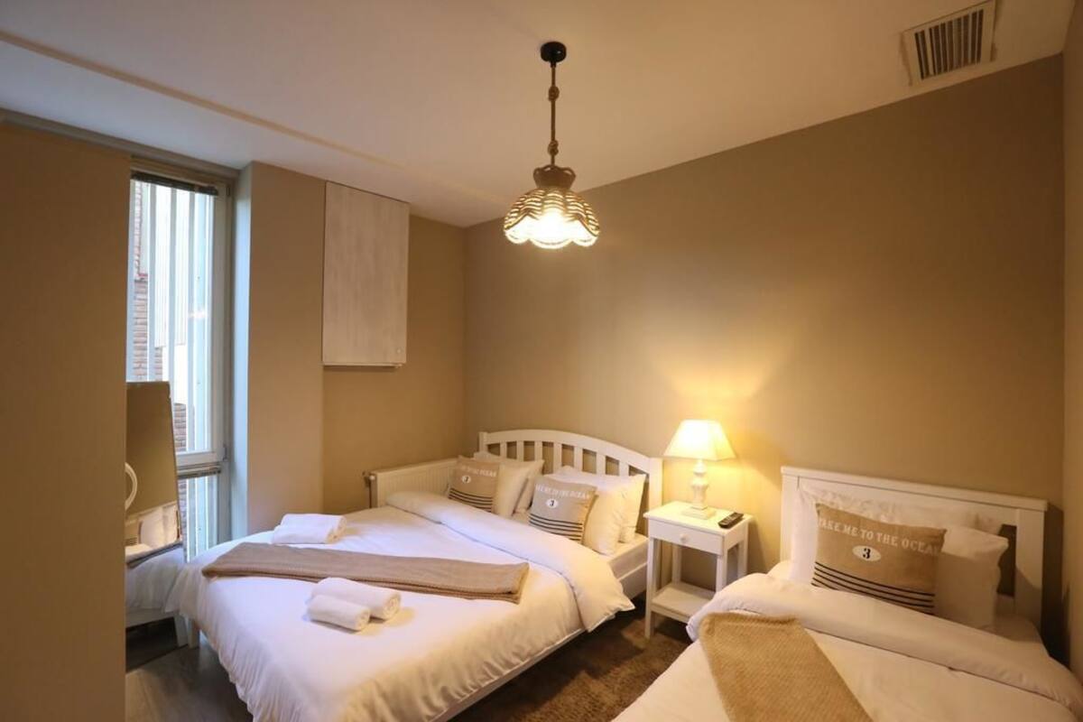 Double Room (Extra Bed) | Iron/ironing board (on request), WiFi (free), bed sheets