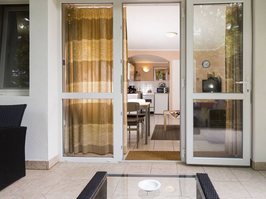 Standard Apartment, 2 Bedrooms, Ensuite, Garden View | Balcony