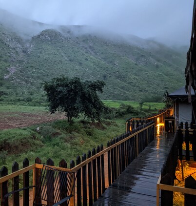 Foothill Pushkar Resort