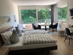 1 chambre, bureau, Wi-Fi, draps fournis