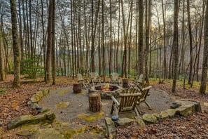 Property grounds - Lazy Lake | Cherry Log, GA (Cherry Log)