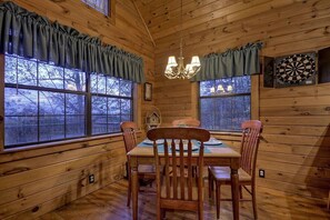 Dining - Amazing Sunset | Ellijay, GA (Ellijay)