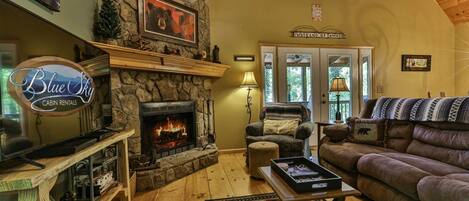 Cheminée, lecteur de DVD