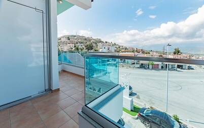 The City Gate Hotel