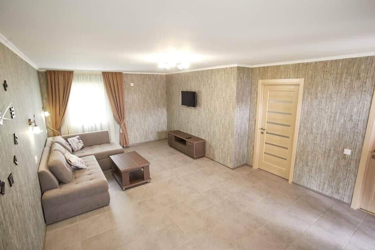 Deluxe House, 1 Bedroom | 1 bedroom, premium bedding, minibar, individually decorated