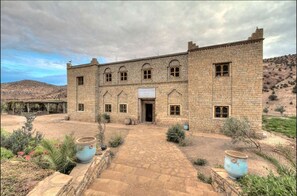 Entrée de l’hébergement