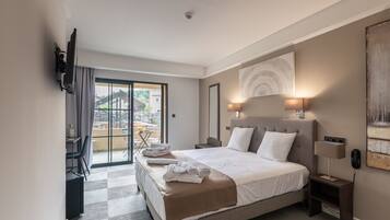 Familjerum för fyra - eget badrum (Indépendante)