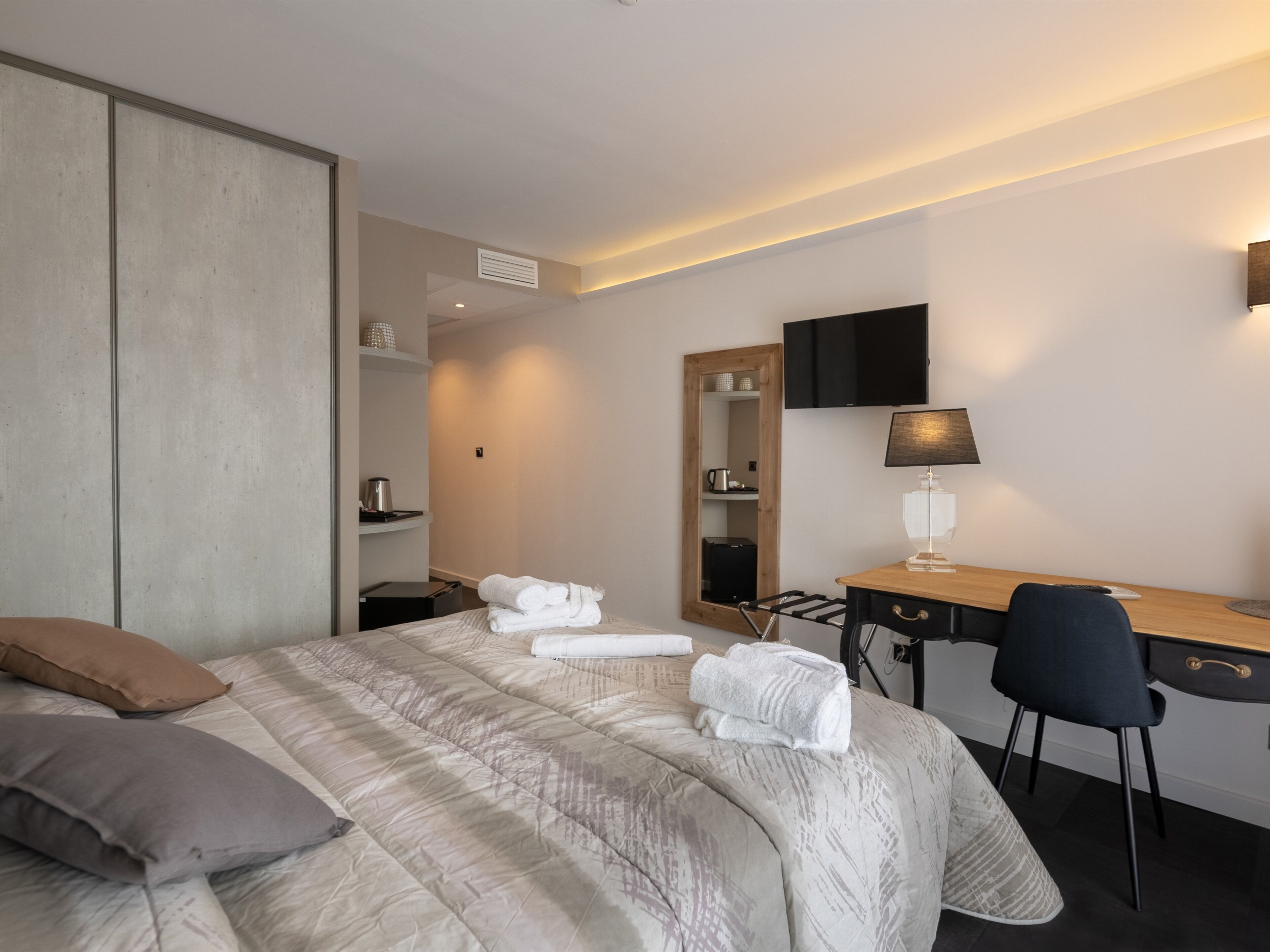 standard double room, ensuite (rez de chaussée) | miscellaneous