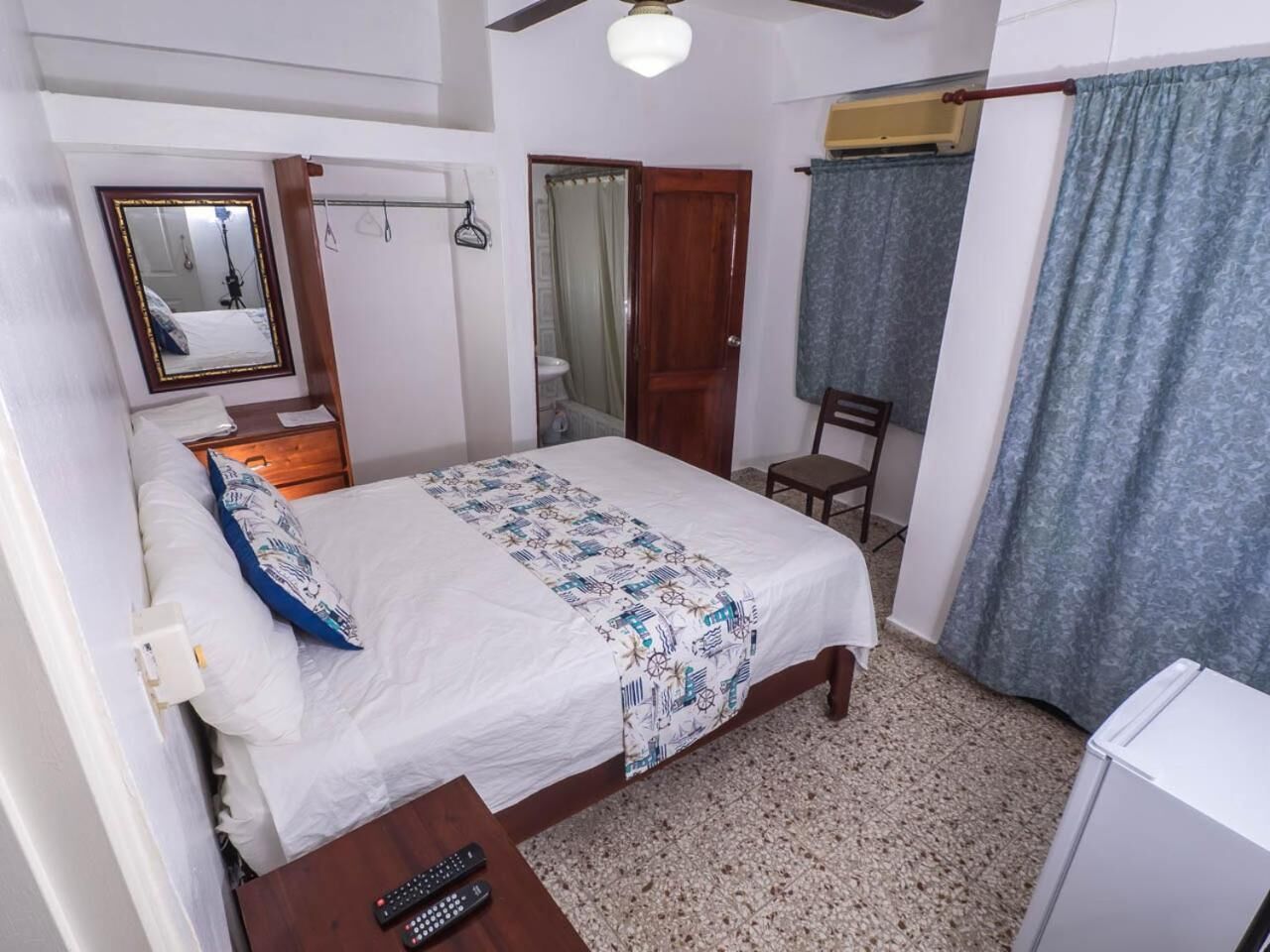 Foto - B&M Setup Hotels