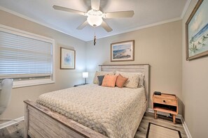 1 bedroom, desk, iron/ironing board, Internet - Chic Oceanfront North Topsail Beach Condo w/ Deck (North Topsail Beach)