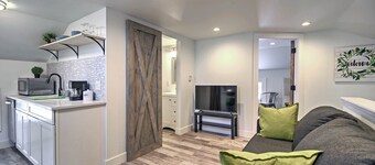 Moderne sentrum av Golden Apt. - Gå til Main Street!