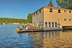 Terrace/patio - Waterfront Harveys Lake House w/ Private Dock! (Harveys Lake)
