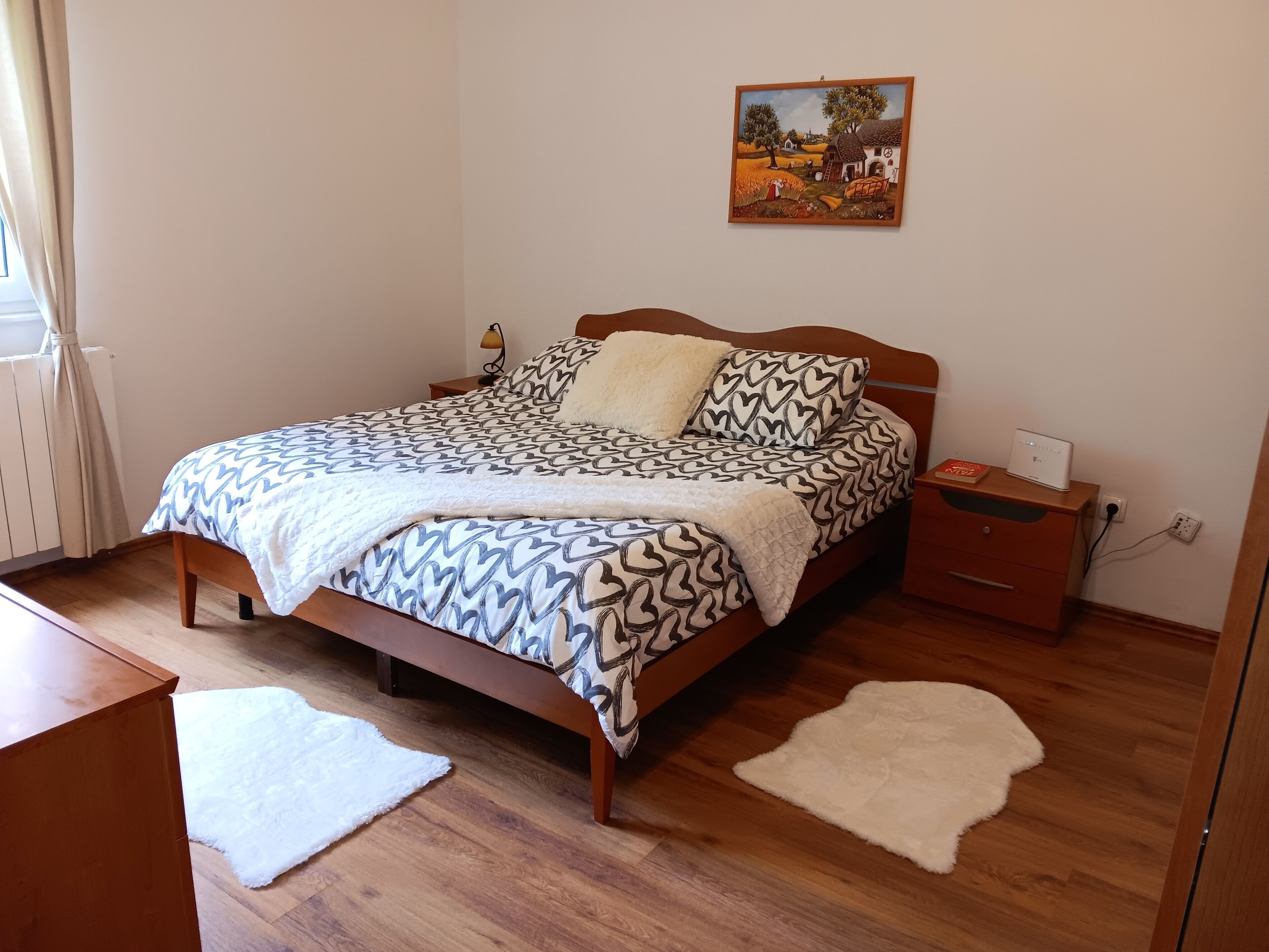 Master bedroom-double bed
