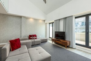 TV
