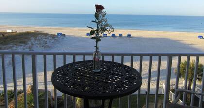 # 304 Sea Breeze Condo acogedor., Pasos para la playa de arena blanca y el Golfo
