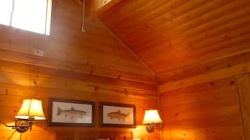 Strykjärn/strykbräda, gratis wi-fi och sängkläder