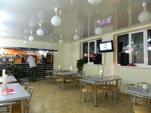 Café - Turbaza Serebryany Klyuch (Mezmay)