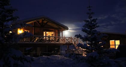 Alfasteinn Country Home Guesthouse
