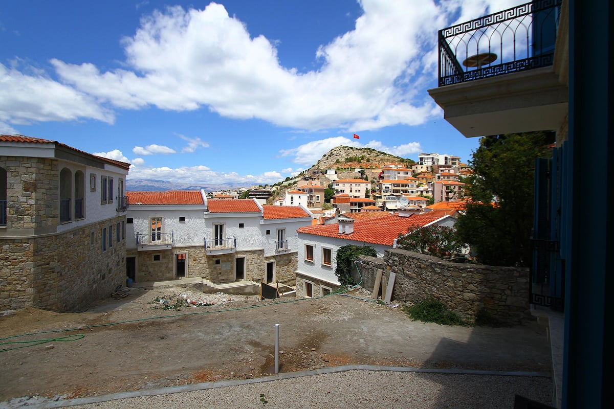 1 間睡房、獨特設計、獨特裝修、書桌