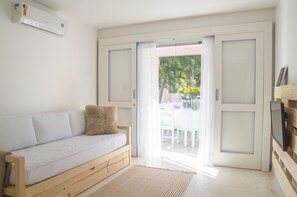 House, Multiple Beds, Non Smoking | 4 bedrooms, premium bedding, individually decorated - Morada Da Luz (Mata de São João)