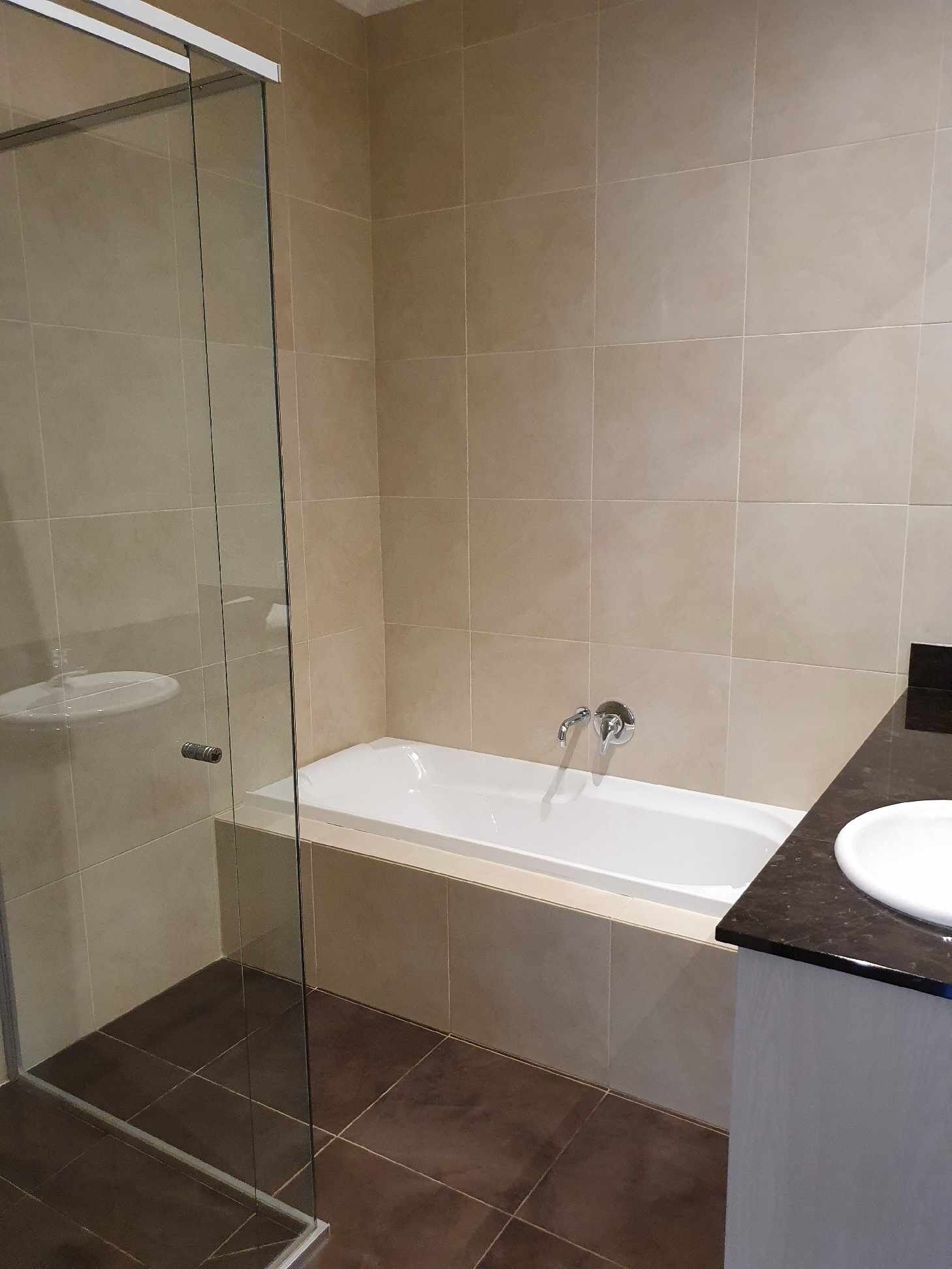 Bathtub