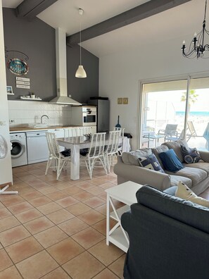 Téléviseur, livres