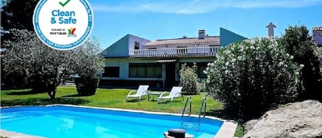 Piscina all'aperto