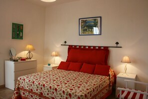 5 عدّة غرف نوم ومكواة/لوح كي وواي فاي