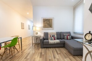 Fernseher, DVD-Player