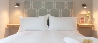 17th Century Cottage In St Ives, Cornwall. Sleeps 2 With Parking!