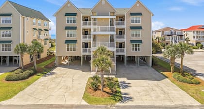 Castaway the Day - Second Row -closest walk to beach access, pool, and tiki bar!