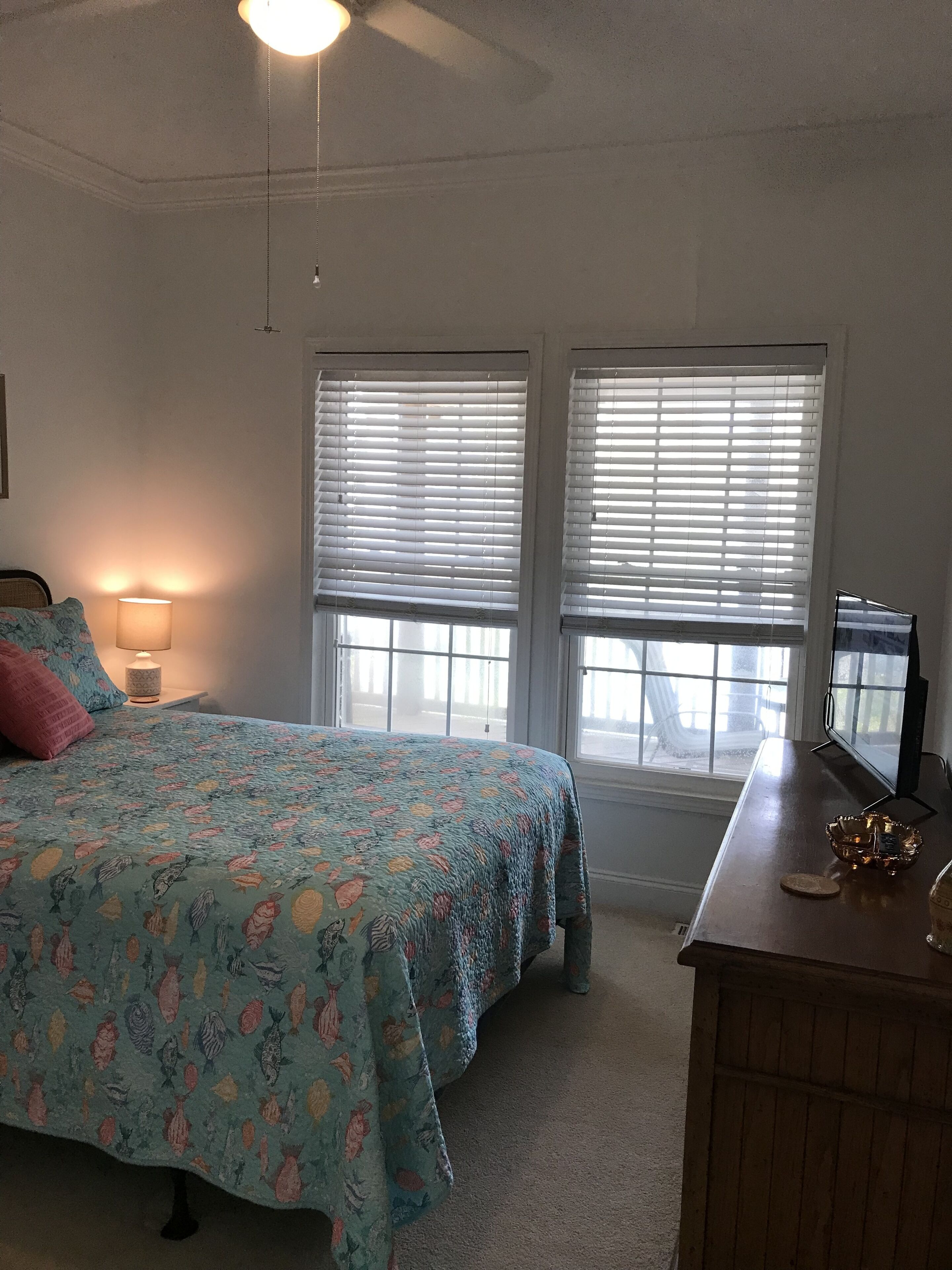 3 chambres, fer et planche à repasser, Wi-Fi gratuit, draps fournis