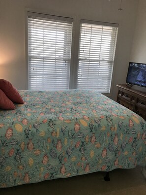 3 habitaciones, tabla de planchar con plancha y wifi gratis