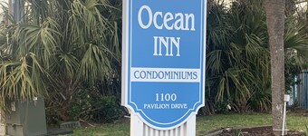 Isle of Palms One Bedroom Condo 1/2 block Front Beach fun