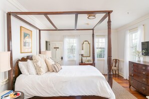 3 chambres, fer et planche à repasser, Wi-Fi gratuit, draps fournis