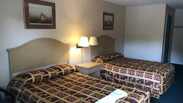 Basic Single Room | Individually decorated, individually furnished, desk, blackout curtains