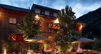 Triple room with half board - Hotel Wirtshaus Taube