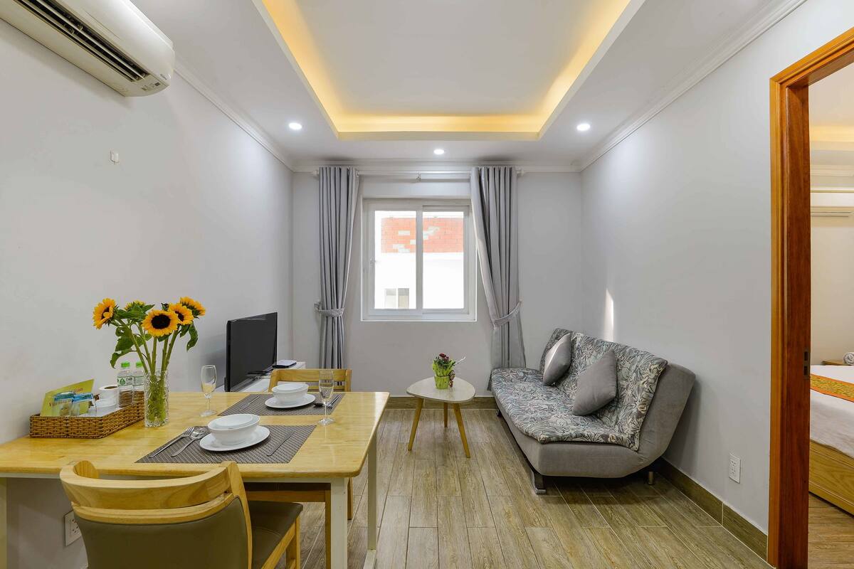 Appartement, 1 slaapkamer | Woonruimte | Lcd-televisie