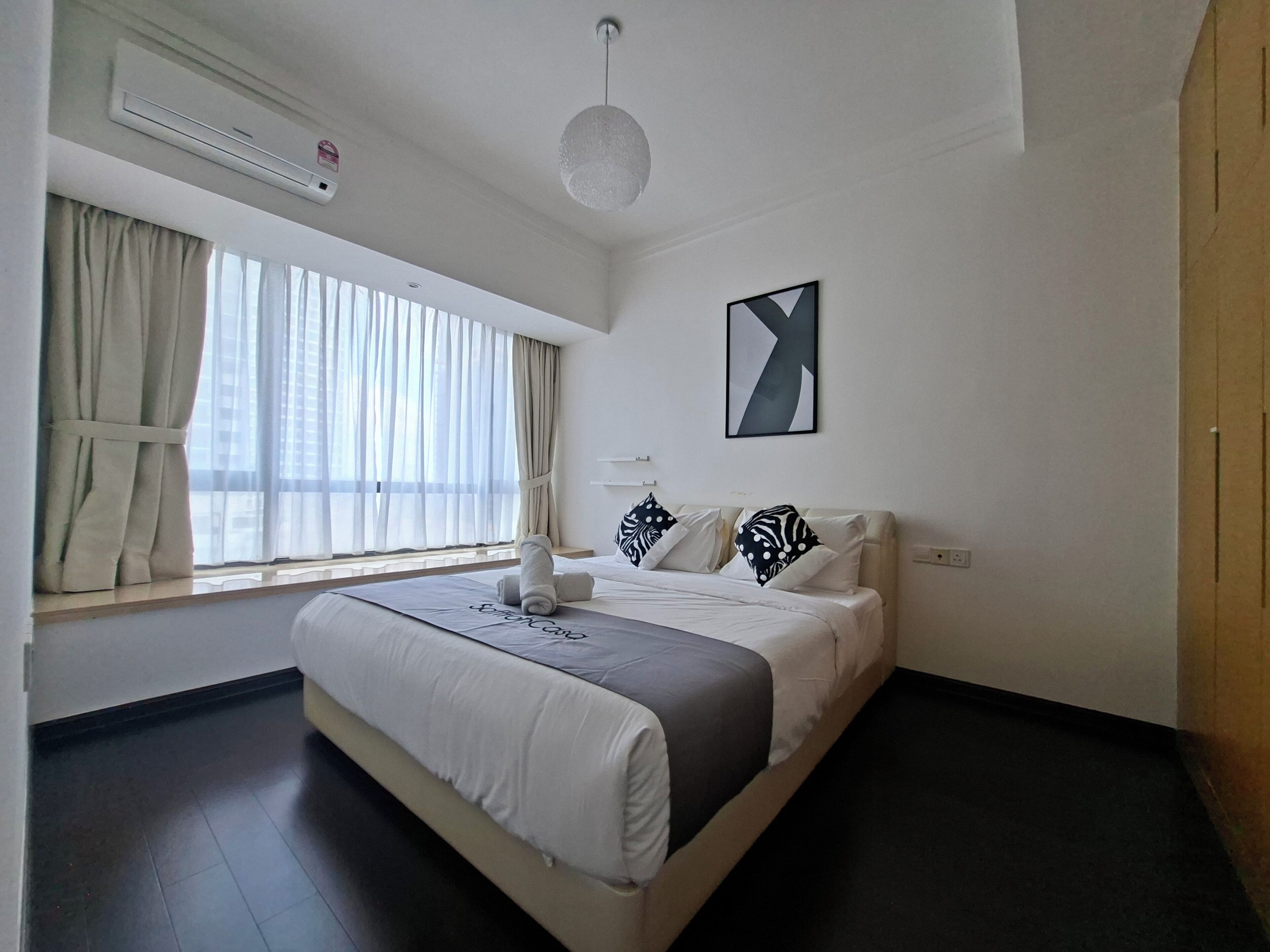 2 Bedroom Suite | Egyptian cotton sheets, premium bedding, memory-foam beds