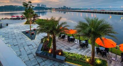 R&F Princess Cove JB By SaffronCasa JB