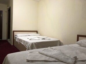 Triple Room - Hotel Sarayevo (Ayvalik)