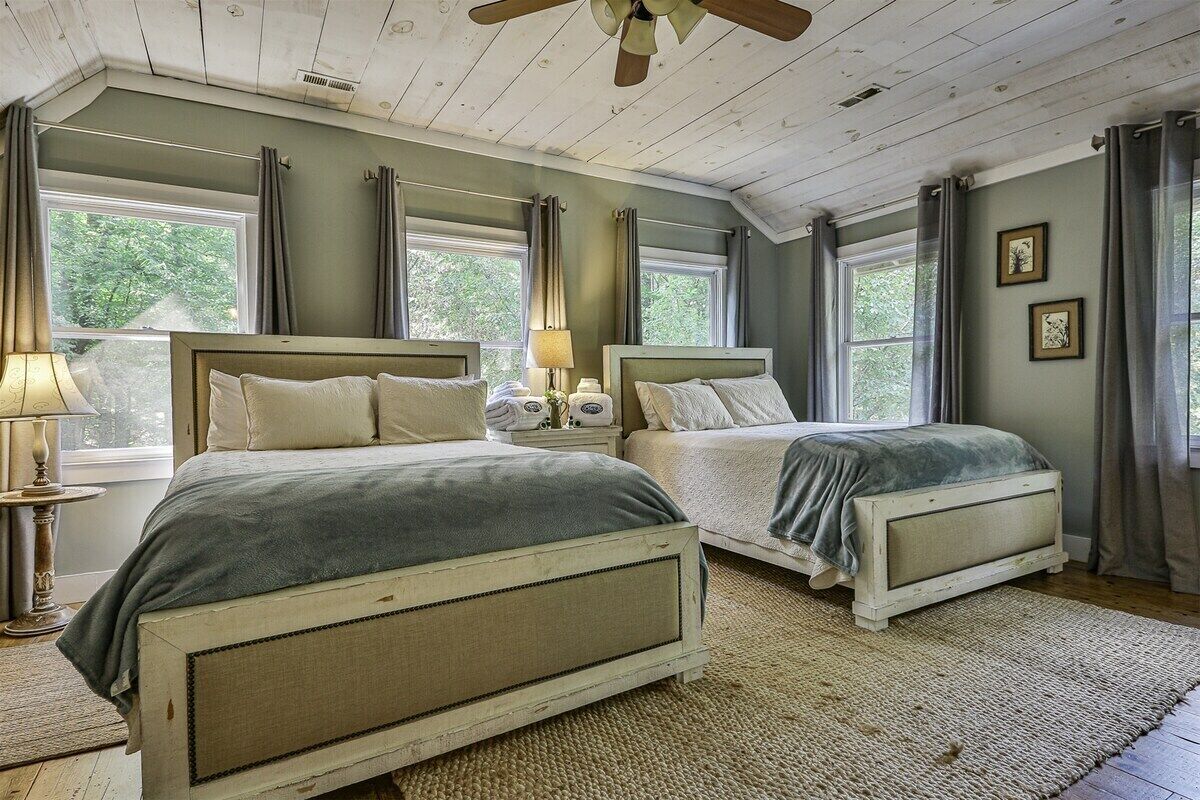4 bedrooms, WiFi