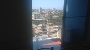 Unclassified image, 4 of 91, button - MagoMago Apartment Magomeni Mikumi (Dar es Salaam)