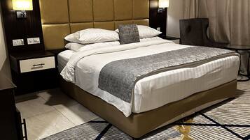 Standard Room | 1 bedroom, premium bedding, memory-foam beds, in-room safe