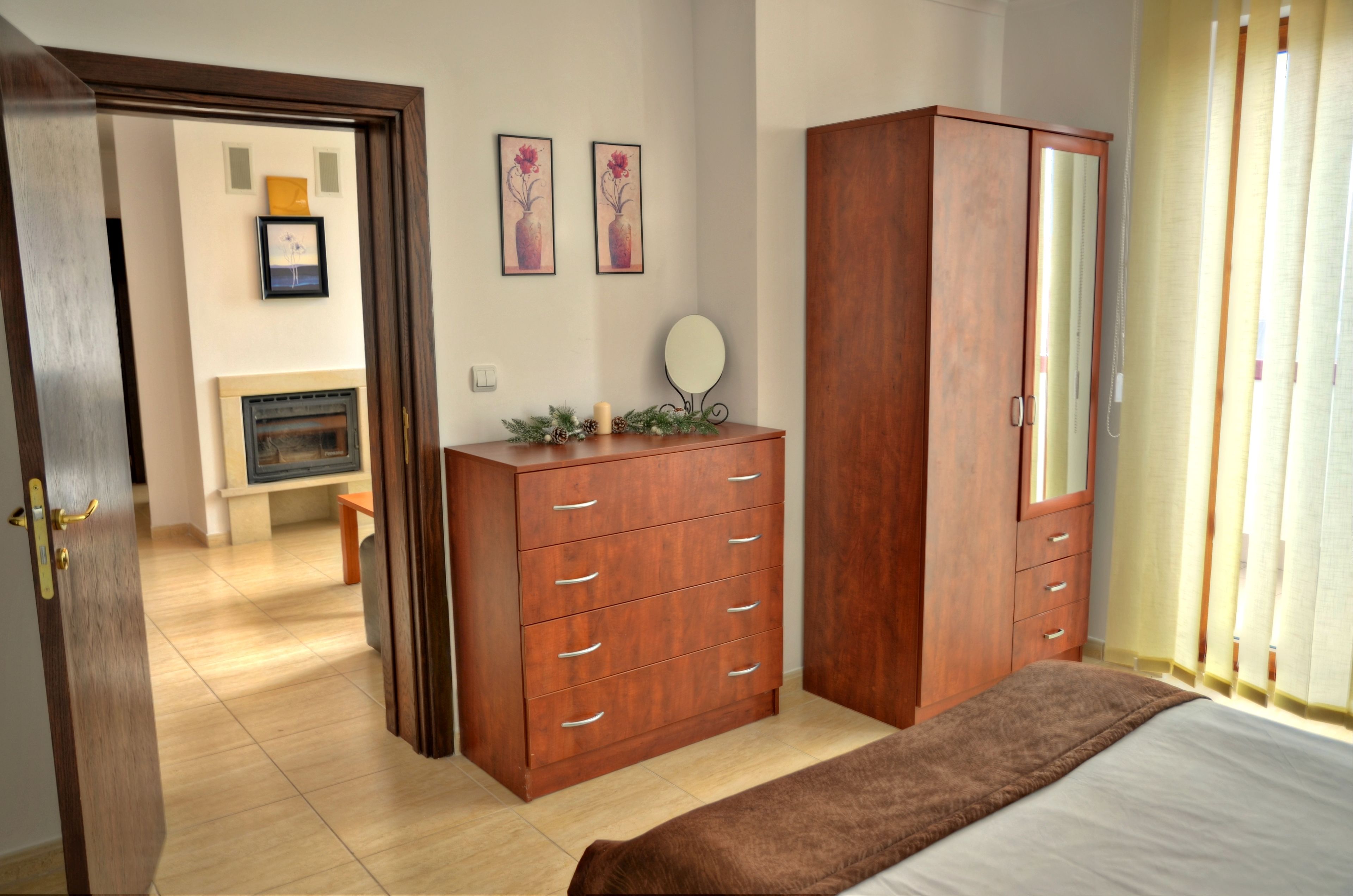 Individually furnished, desk, iron/ironing board, bed sheets