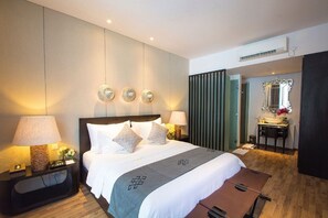 In-room safe, desk, free cots/infant beds, rollaway beds