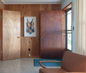 Traditional Double Room, 1 Bedroom, Lake View, Lakeside (Motel) | 1 bedroom, premium bedding, desk, free WiFi